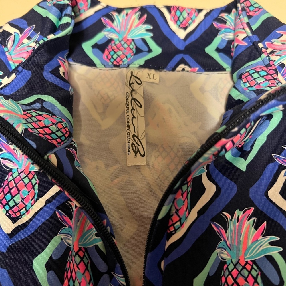 Lulu-B Pineapple Print Sleeveless Quarter-Zip Top UPF 50+ Cooling Fabric XL NWT - Picture 2 of 9